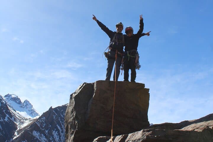 Urban Andes Rock Climbing Near Santiago, Chile — Full-Day Guided Climbs