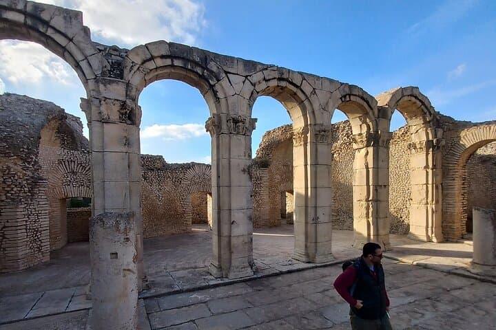 Mactaris & Kesra Day Tour: Explore Makthar’s Roman Ruins and Tunisia’s Highest Berber Village