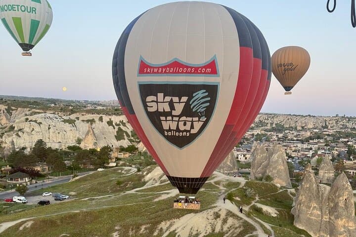 Cappadocia Hot Air Balloon Ride with Skyway Balloons — Sunrise Flight over Fairy Chimneys photo 3