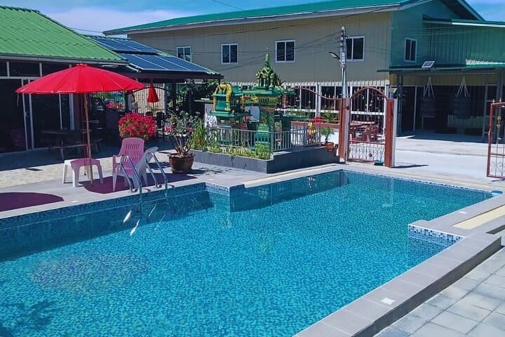 Pattaya Muay Thai: Boutique Gym Training with Pool and Private Transport photo 6