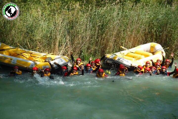 Guadalope River Rafting in Castellote — Family-Friendly Rapids in Maestrazgo
