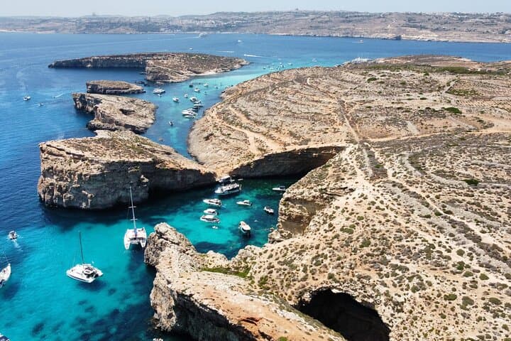 Comino Blue Lagoon, Crystal Lagoon & Gozo Sea Caves Cruise