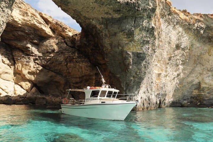 Comino Blue Lagoon, Crystal Lagoon & Gozo Sea Caves Cruise photo 2