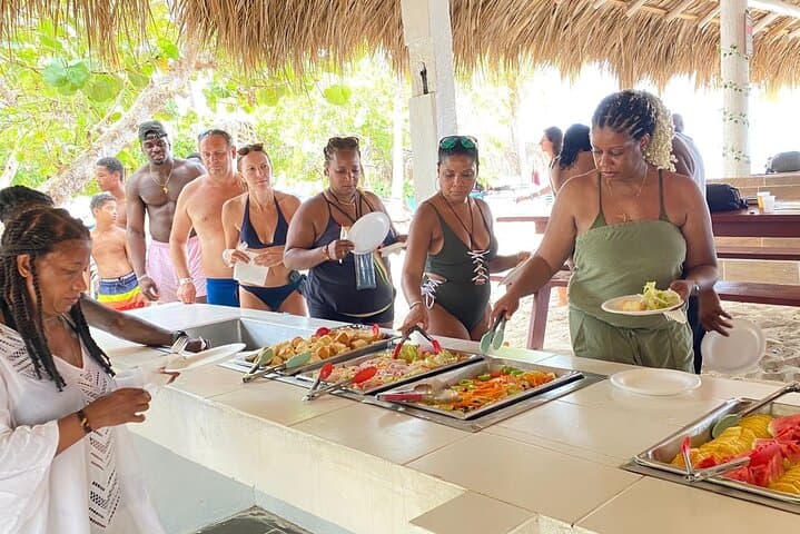 Saona Island Day Trip: Speedboat & Catamaran to the Natural Pool and Palm Beaches photo 2