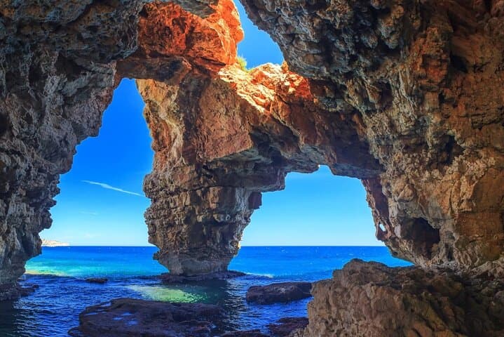 Cala Moraig from Valencia — Cliff Coves, Snorkel & Coastal Trails