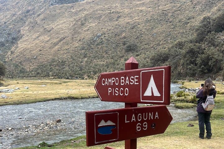 Laguna 69 Day Trek from Huaraz — 14 km High-Altitude Trek to a Turquoise Andean Lake photo 4