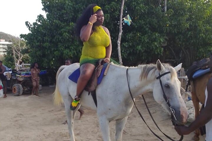 Montego Bay Coastal Horseback Ride and Market Stops: Half-Day Adventure photo 2