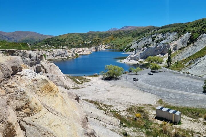 Queenstown to Dunedin: Taieri Gorge Train One-Way Scenic Journey photo 5