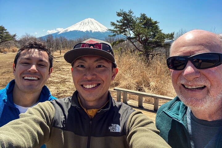 Private Mt. Fuji Footpath Hike: Kawaguchiko, Jukai & Sacred Cave Experience photo 6