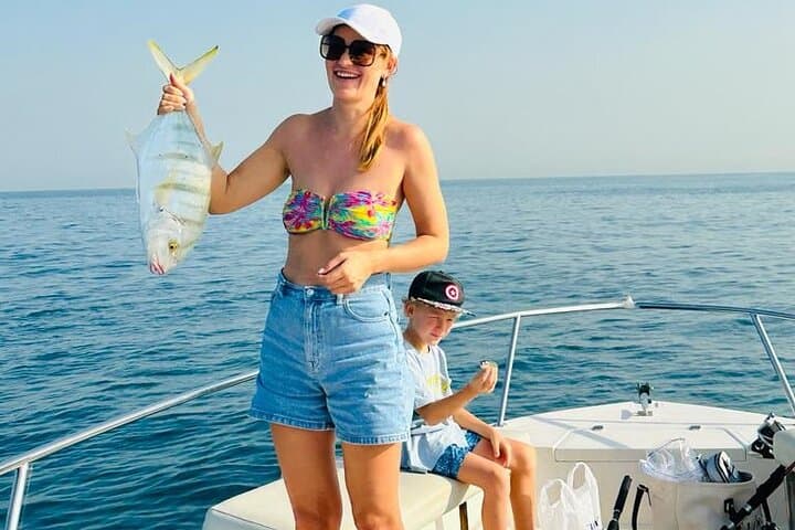 Deep Sea Fishing Adventure in Dubai — 4-Hour Shared Trip for Kingfish & Snapper photo 6