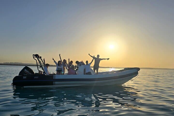Paradise Island Speedboat Tour from Hurghada: Snorkel, Sunbathe & Lunch on the Red Sea photo 4