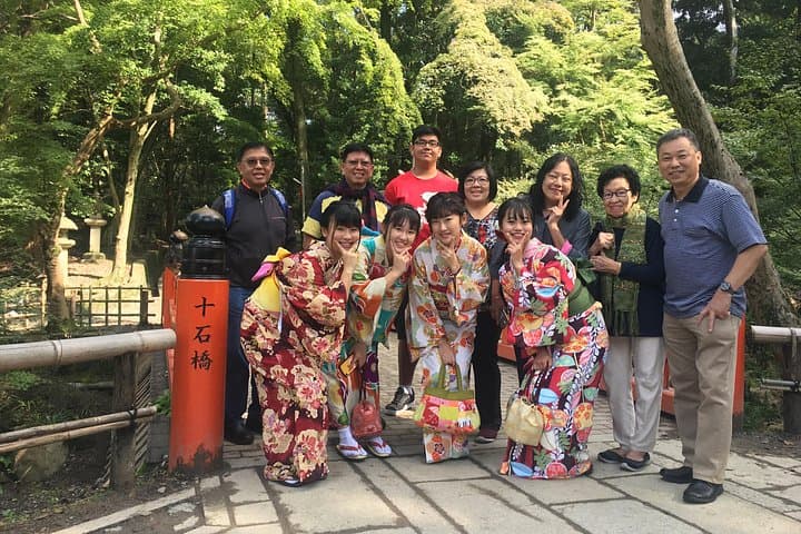 7-Day Private Japan UNESCO World Heritage Tour from Osaka to Hiroshima photo 4