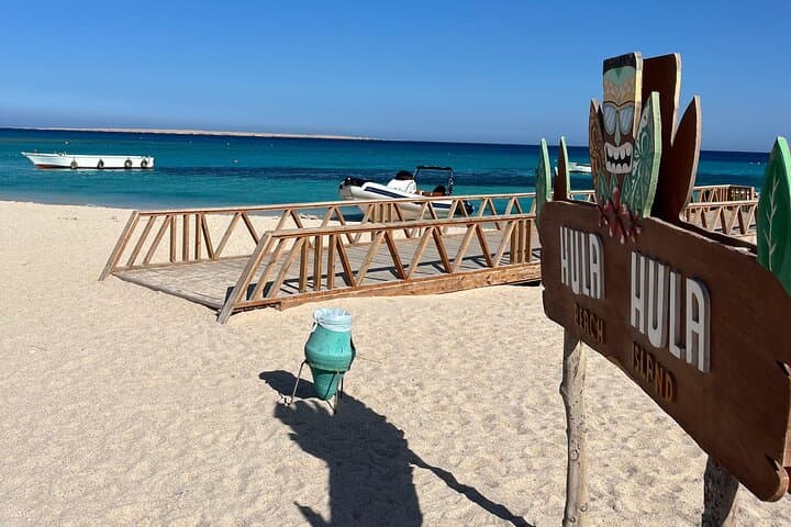 Hula Hula Island Private Speedboat Tour — Hurghada Snorkeling & Beach Escape photo 2