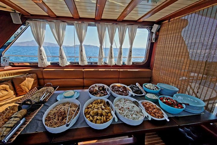 Luxury Saronic Cruise to Agistri, Moni & Aegina with Lunch & Drinks photo 3
