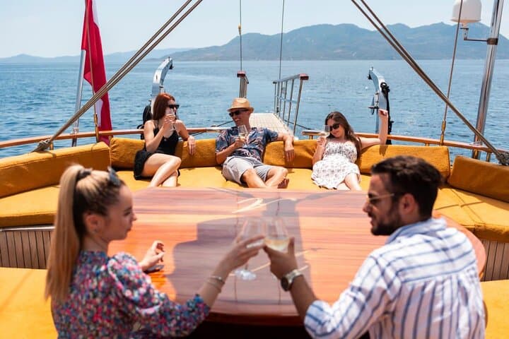 Luxury Saronic Cruise to Agistri, Moni & Aegina with Lunch & Drinks photo 2