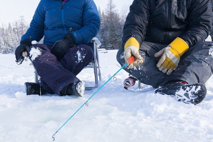 Kemijärvi Ice Fishing Experience: Guided Arctic Lake Adventure