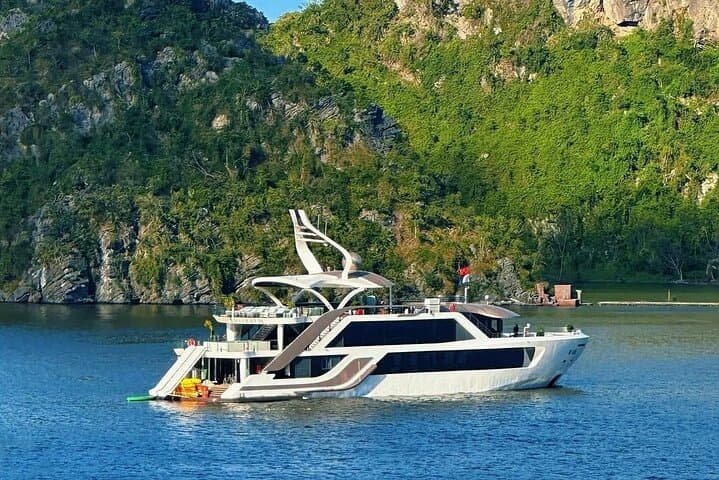 Lan Ha Bay Luxury Serenity Cruise: Kayak, Swim & Bike to Viet Hai from Cat Ba photo 4