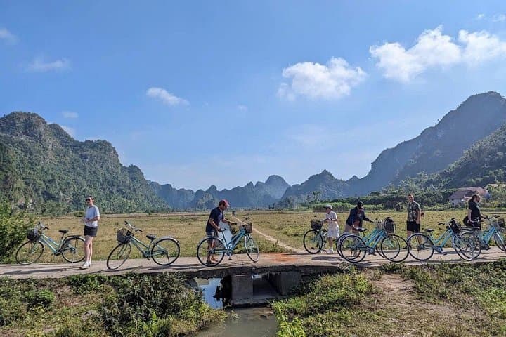 Two-Day Cat Ba National Park & Lan Ha Bay: Kayak, Trek, and Bioluminescent Night photo 1