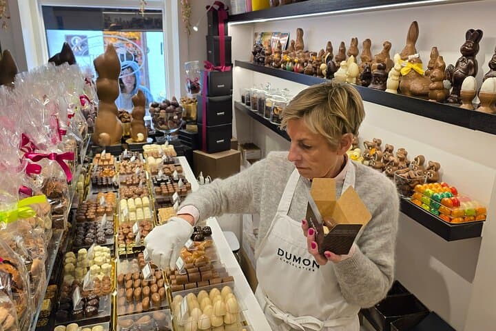 Bruges Chocolate and Secret Passions Walking Tour — 2-Hour Guided Experience