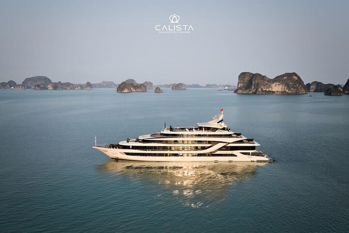 Luxury Calista Cruise: 2-Day Halong Bay Voyage with Kayaks, Caves & Sunset Parties
