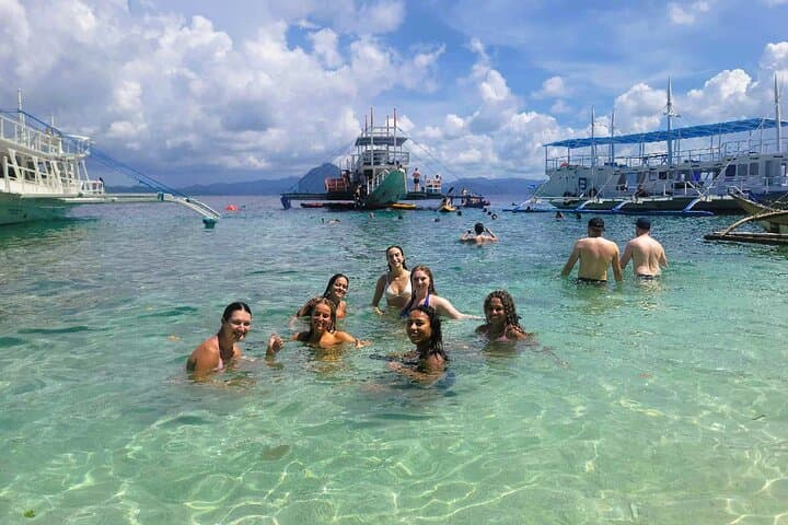 Private El Nido Combination Tour A & C — Big Lagoon, Hidden Beach & Helicopter Island photo 2