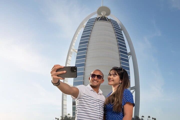 Burj Al Arab Tour and Wild Wadi Water Park Combo — Dubai Tickets & Tips photo 3