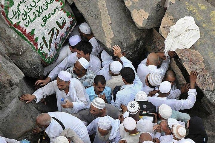 5-Day Umrah Tour — Mecca & Medina Pilgrimage Package photo 6