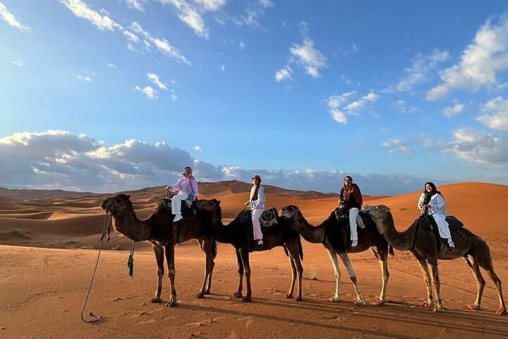 3-Day Marrakech to Merzouga: Erg Chebbi Camel Trek & Desert Camp
