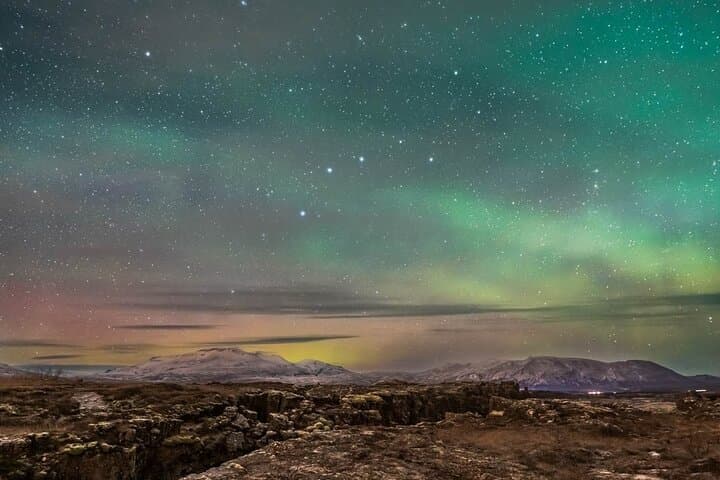 Chasing Northern Lights from Reykjavík: Hot Chocolate Bus Tour Guide photo 6