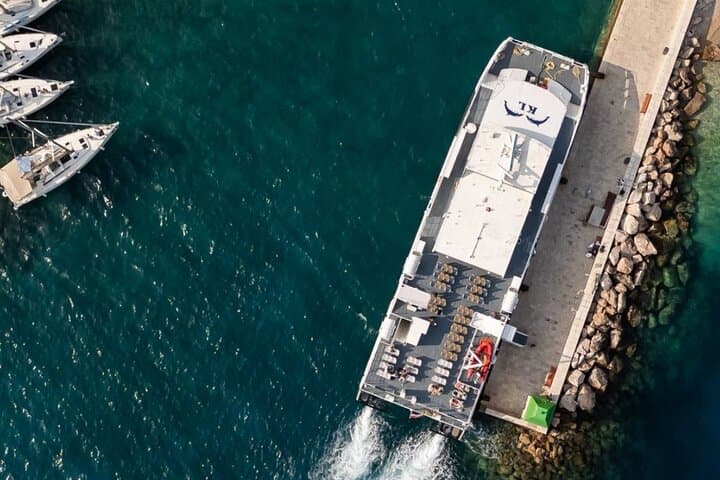 Split to Brač Ferry: Fast Scenic Transfer to Supetar & Milna photo 4
