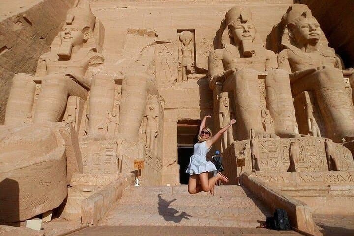 4-Day Nile Cruise Aswan to Luxor — Temples, Abu Simbel & Sunrise Balloon photo 6
