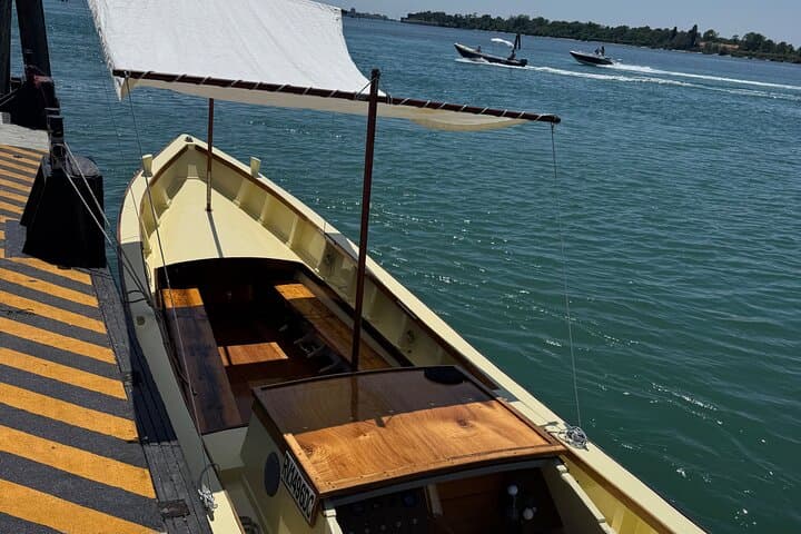 Sant'Erasmo Tasting Cruise: Venetian Lagoon Local Flavours & Producers