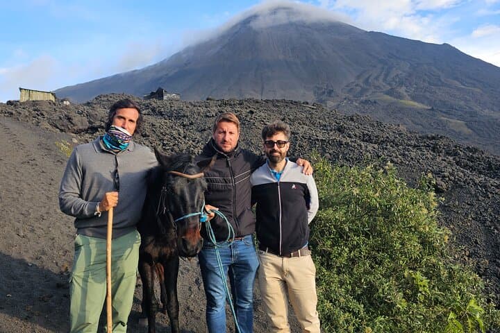 Hike to Pacaya Volcano: Guided Day Trip from Antigua Guatemala photo 2
