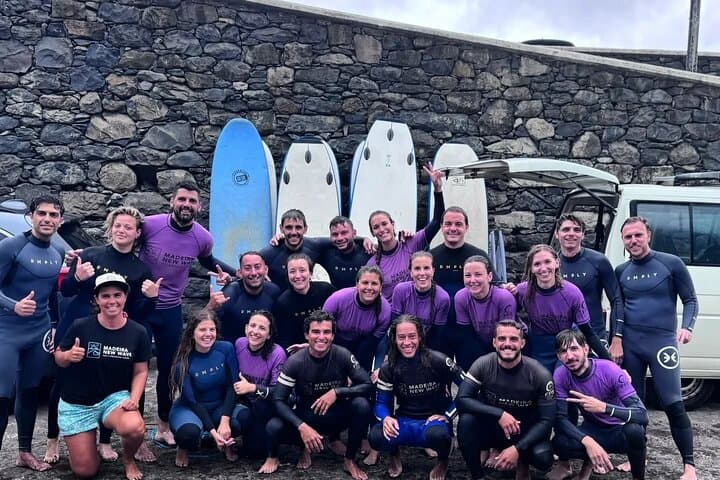 Madeira Surf Lessons: Personalized Coaching for All Levels