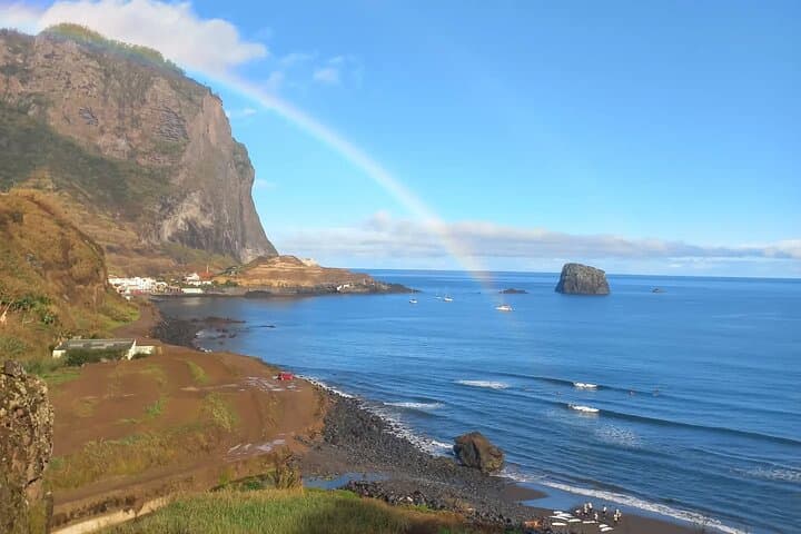 Madeira Surf Lessons: Personalized Coaching for All Levels photo 6