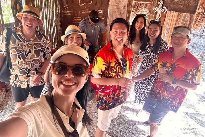 Cozumel Highlights: Benito Juárez Park Walking Tour & Tequila Tasting photo 2