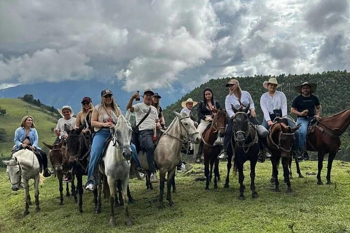 Horseback Riding in Guarne: 3-Hour Scenic Trail near Medellín photo 3