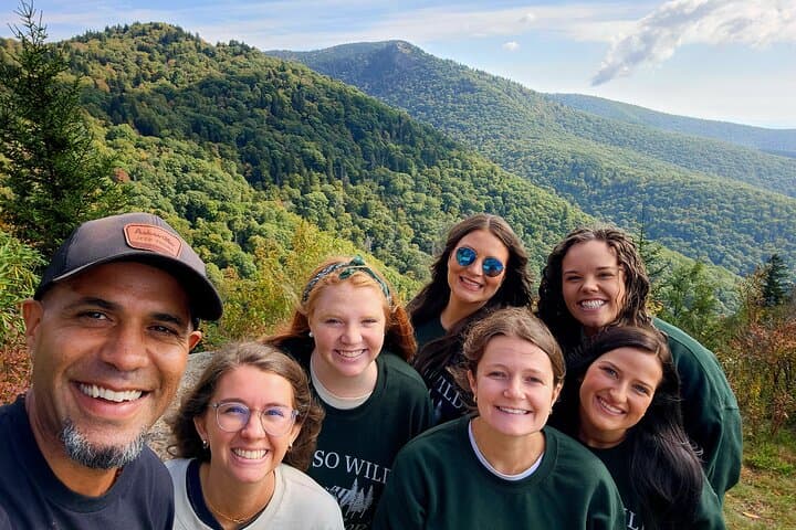 Blue Ridge Parkway Guided Jeep Tour — Fall Foliage Drive near Asheville photo 2