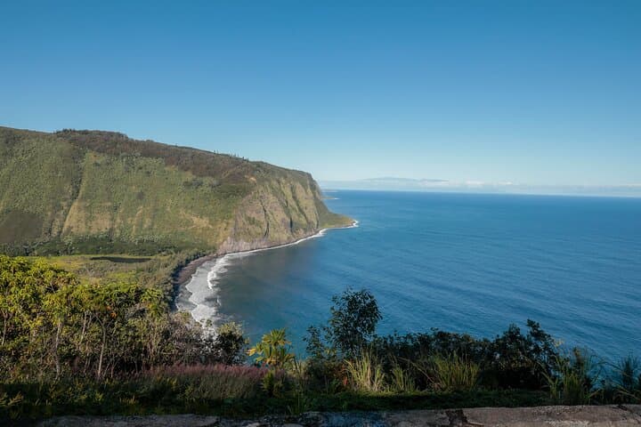 Exploring Waipio Valley and Hawaii’s Iconic Waterfalls, Volcanoes, and Black Sand Beach photo 5