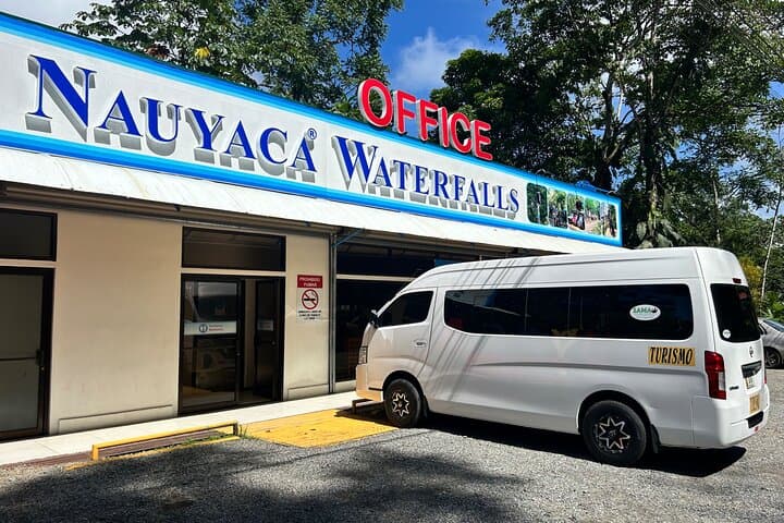 Private Transfer from Manuel Antonio to Nauyaca Waterfalls — Round-Trip Guide