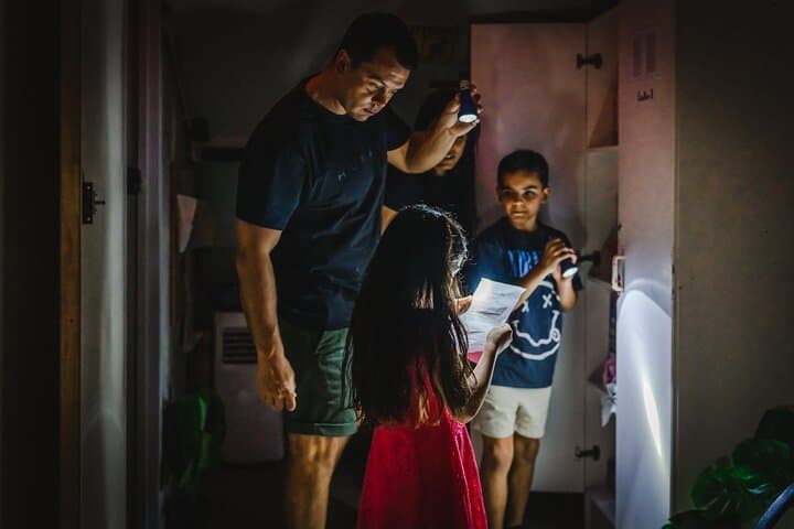 Zombie Bite Escape Room Auckland: Immersive 60-Minute Post‑Apocalyptic Puzzle photo 2