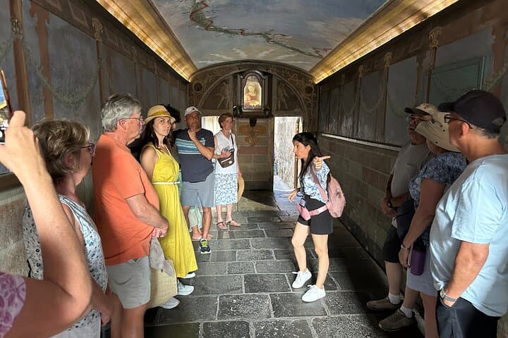 Underground Rome Food Tour: Hidden Gems, Tastings & Historic Sights photo 2