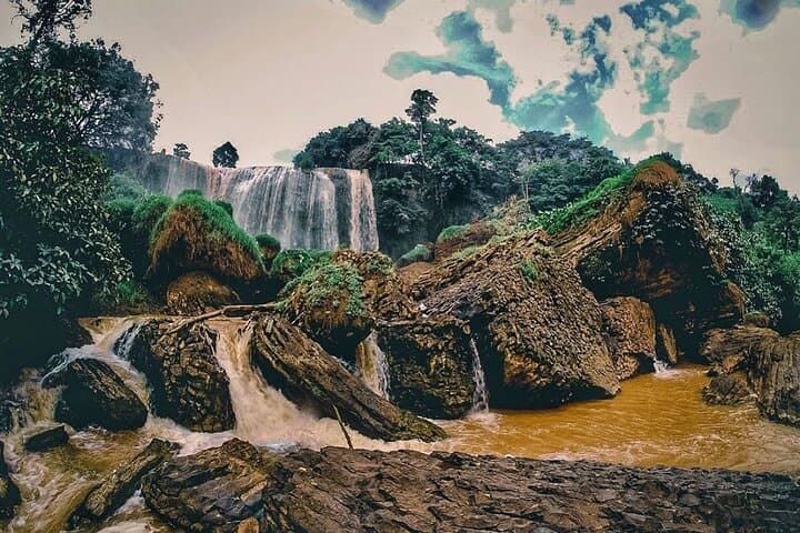 Da Lat Countryside: Waterfalls, Coffee & Crafts Minivan Tour photo 2