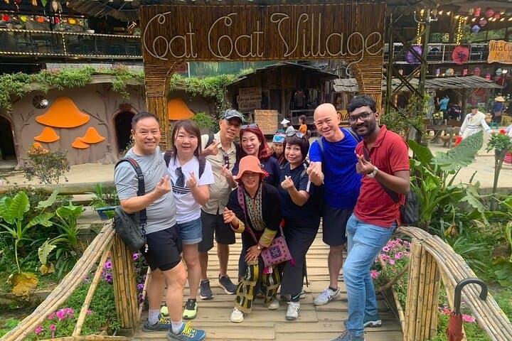 Sapa Cat Cat Village Walking Tour: Hmong Village Trek with Waterfalls and Rice Terraces photo 3