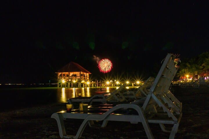 Cancún After Dark: Private Night Drive Through the Hotel Zone and Downtown photo 5
