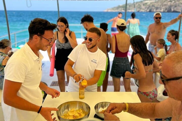 Palermo Catamaran Excursion: Snorkel, Swim and Sunset Aperitif photo 4