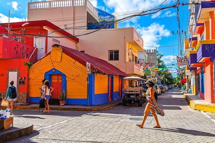 Cancun City Highlights: Private 3-Hour Market, Ruins & Beach Tour photo 5