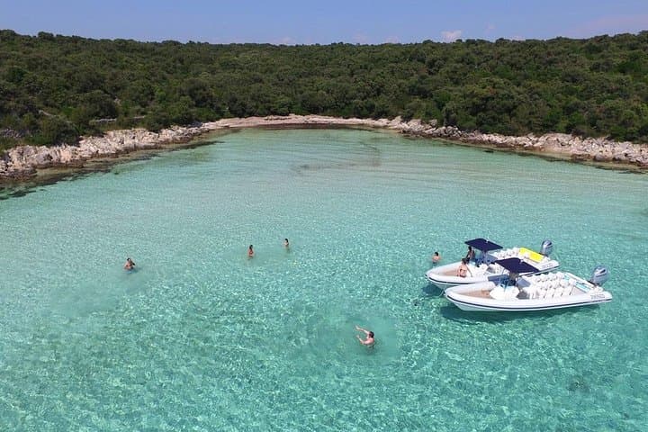 Zadar Shipwreck & Island Boat Tour — Snorkel Sandy Lagoons, Lighthouses & Olive Isles photo 3