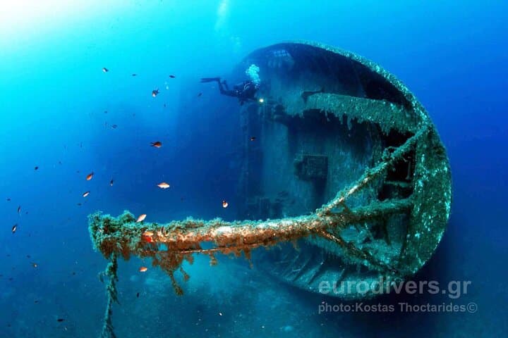 Twin-Tank Guided Dives off Pounda, Paros — Explore Aegean Reefs and Caves photo 4
