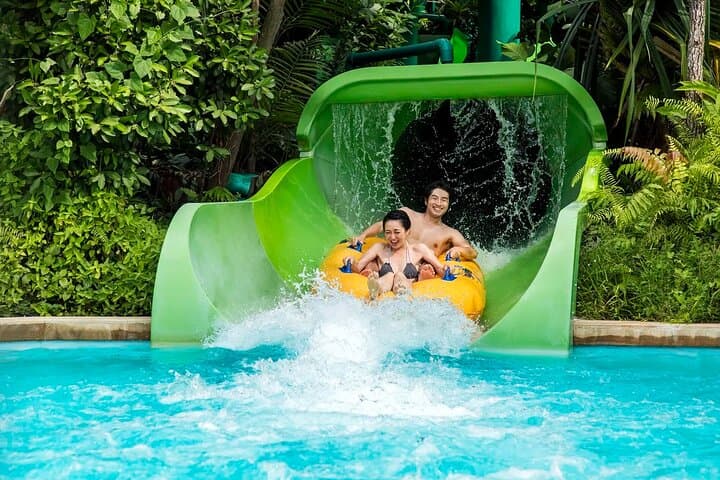 Adventure Cove Waterpark Singapore: Rides, Snorkeling & Visitor Tips photo 3